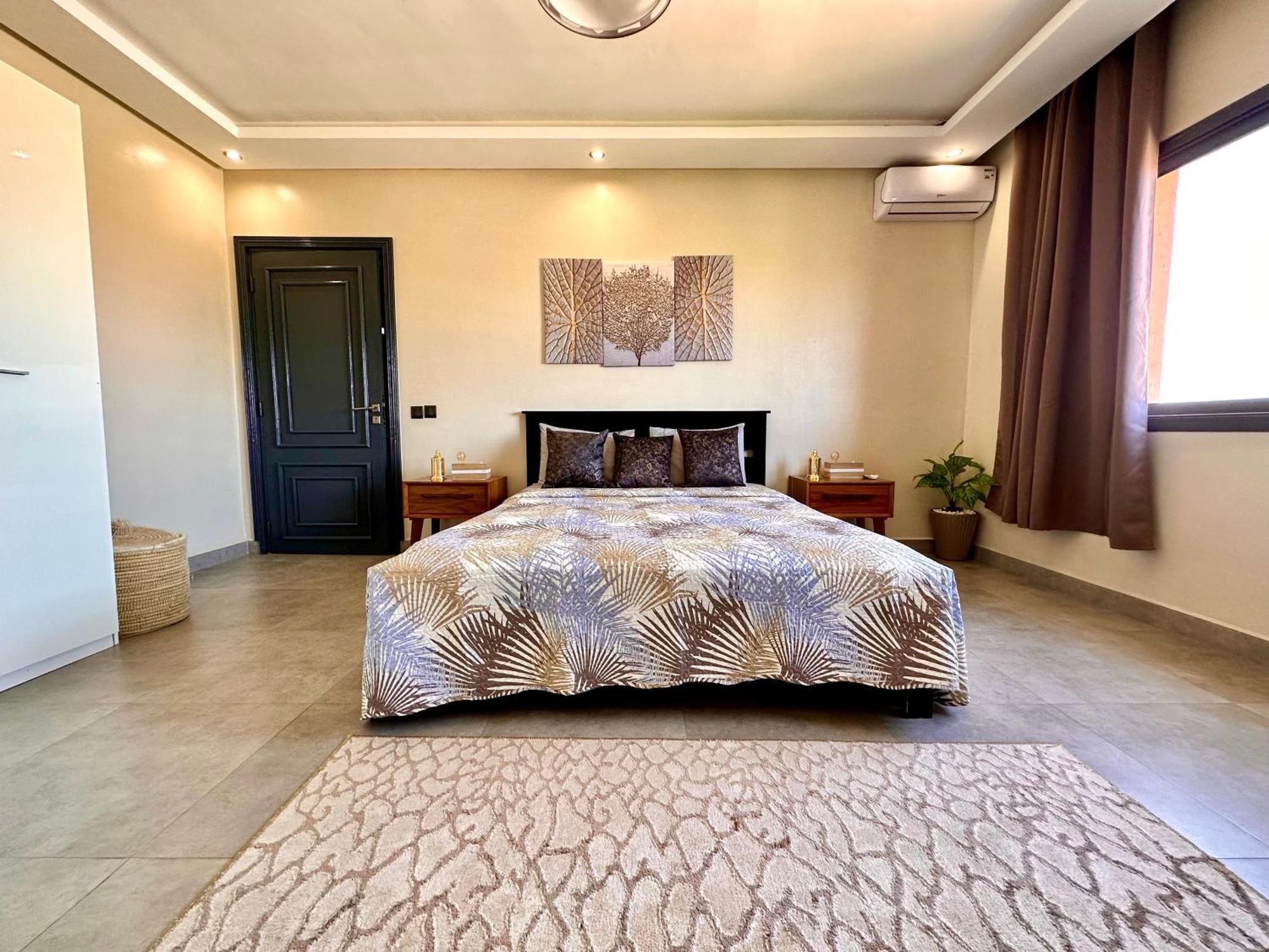 Moderne, Lumineux & Spacieux Avec Balcon -Central -Wifi-Smart Tv-Clim Marakeş Dış mekan fotoğraf